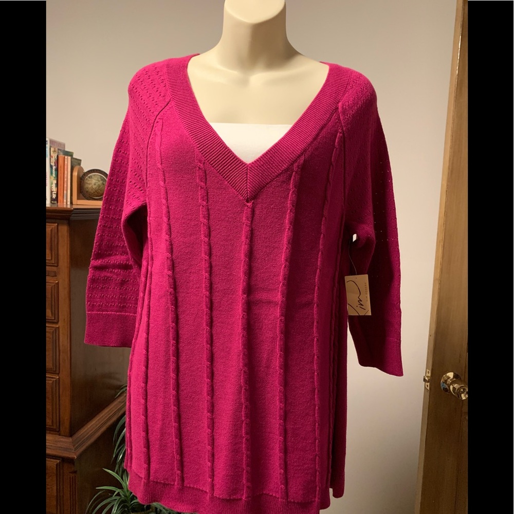 New WT Kim Rogers Burgundy V-neck sweater with white insert.